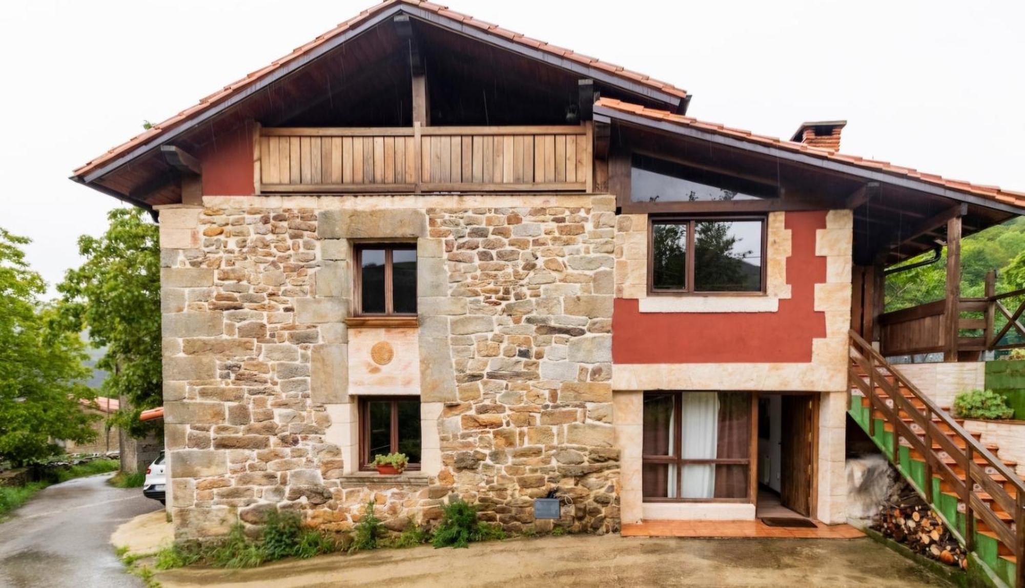 San Miguel de Luena Casa De Pueblo Las Golondrinas De Luena מראה חיצוני תמונה